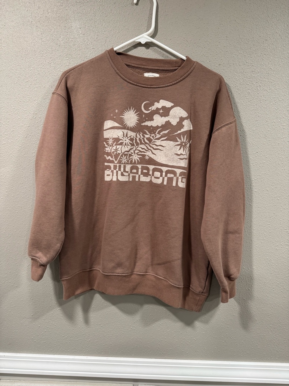 Billabong Brown Graphic Crewneck Sweatshirt